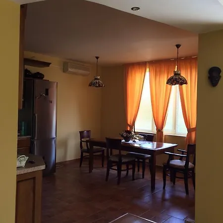 Апартаменты Under The Walnut Tree