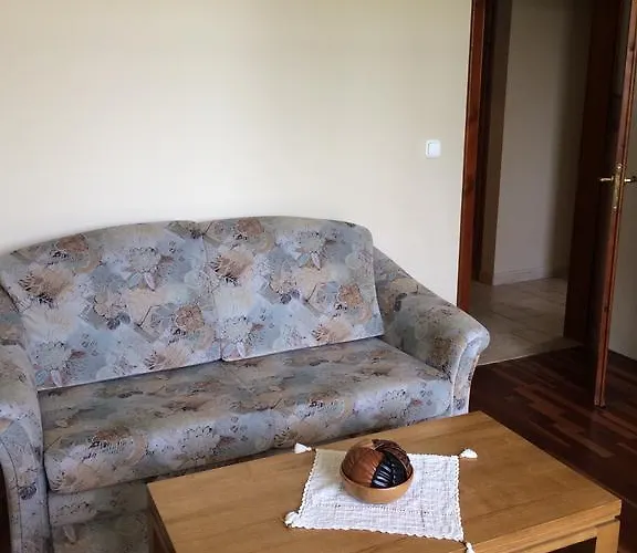 Apartment Under The Walnut Tree